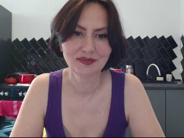 ANGELALADI's BongaCams show and profile
