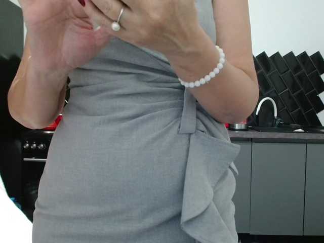 ANGELALADI's BongaCams show and profile