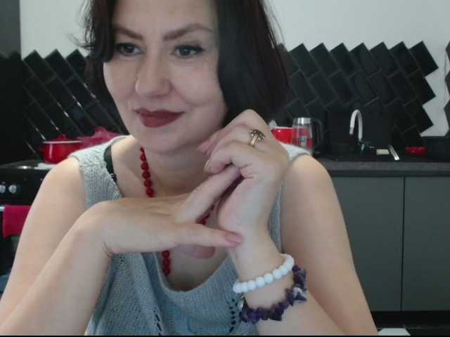 видео ANGELALADI