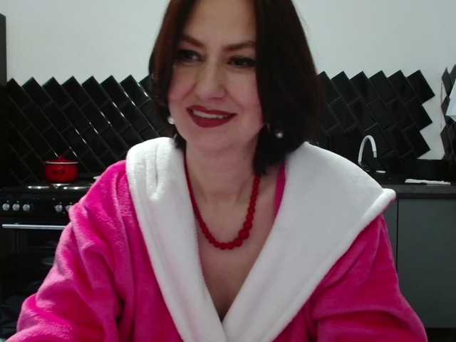 ANGELALADI's BongaCams show and profile