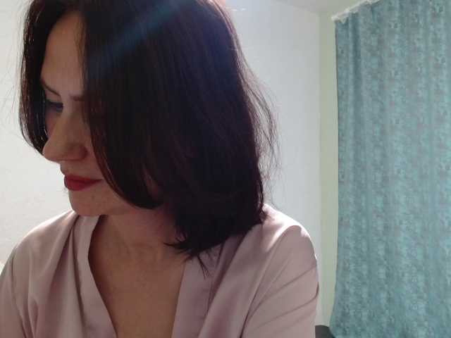 Sex chat gratuit in direct cu ANGELALADI pe BongaCams
