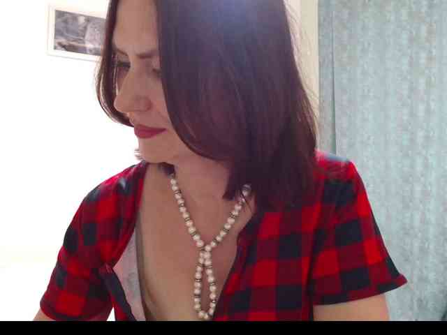 ANGELALADI webcam