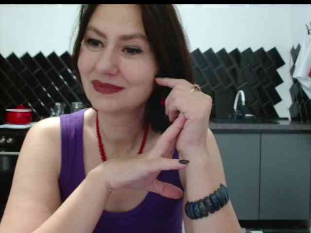ANGELALADI webcam