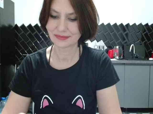 ANGELALADI webcam