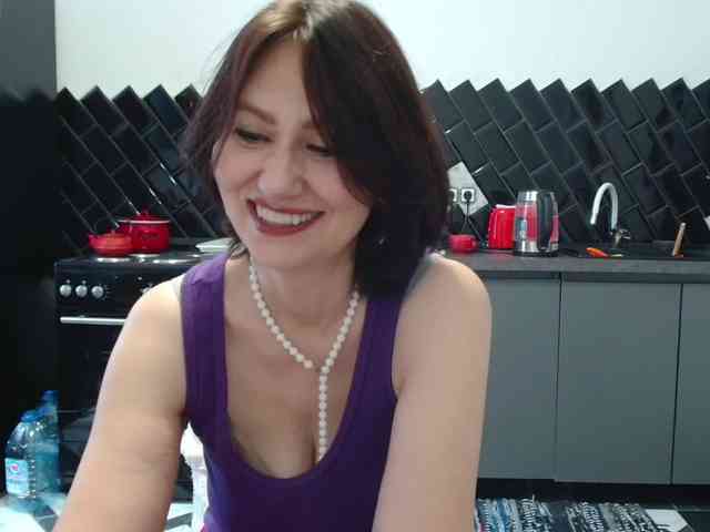 ANGELALADI webcam