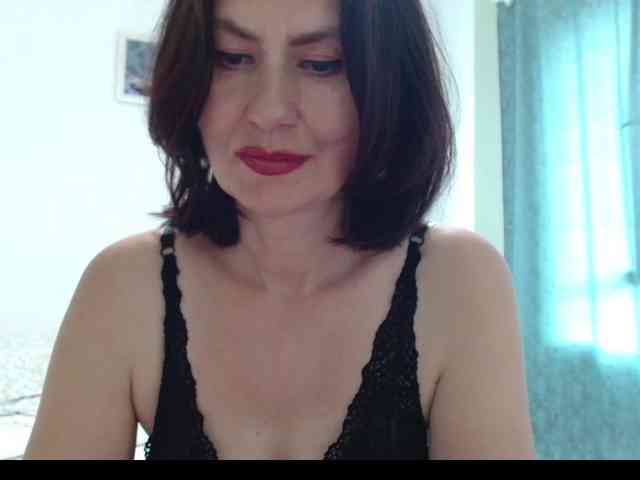 ANGELALADI webcam