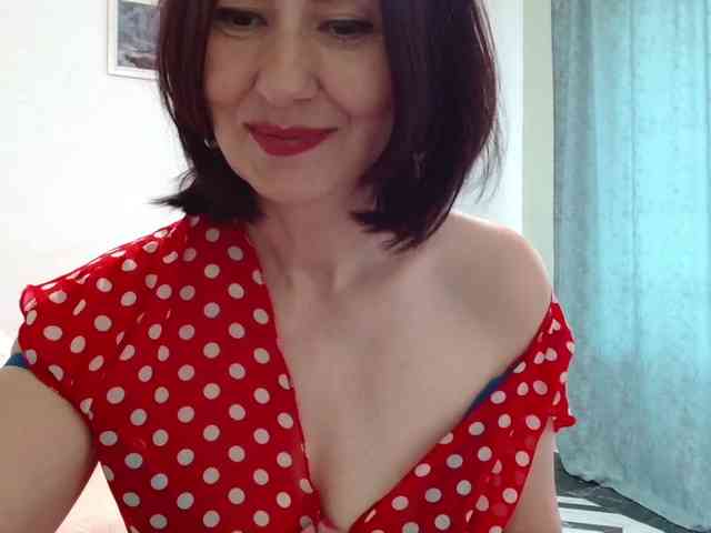 ANGELALADI webcam