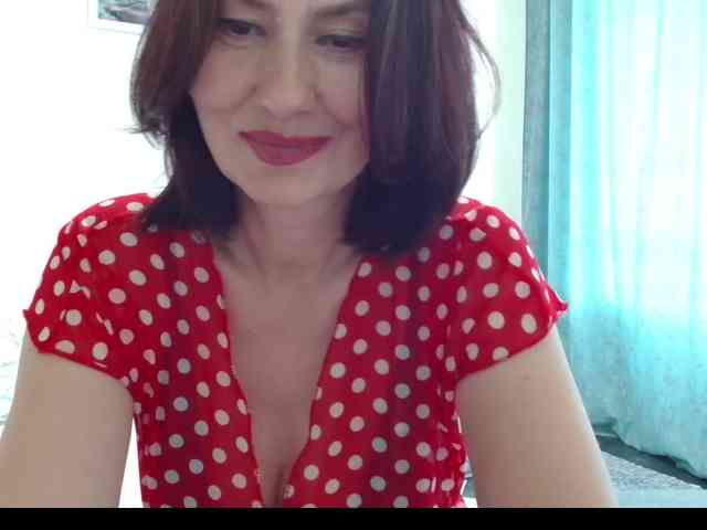 ANGELALADI webcam