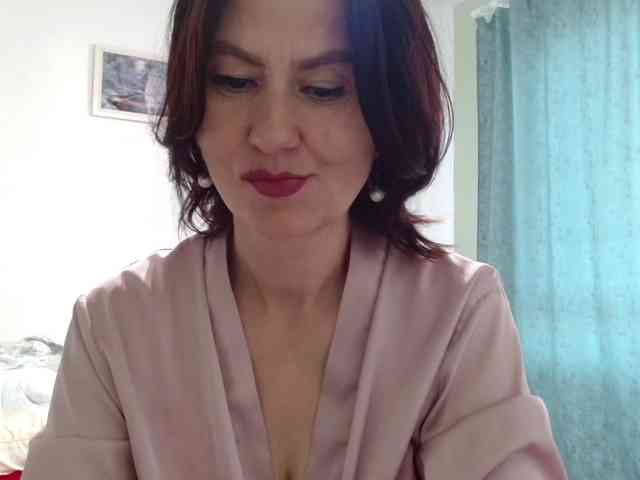 ANGELALADI webcam