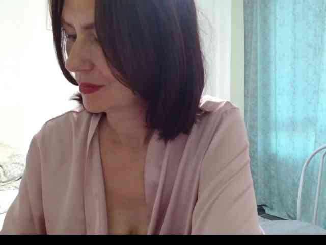 ANGELALADI webcam