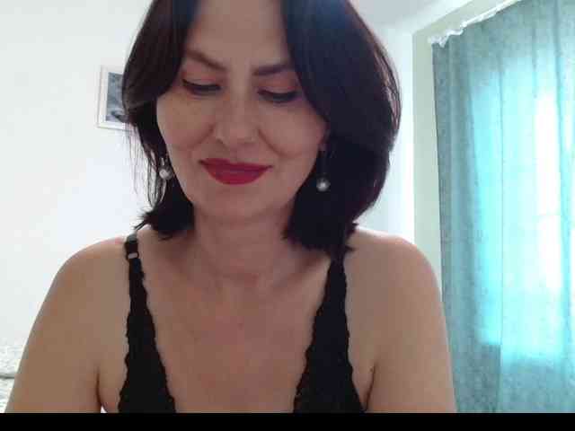 ANGELALADI webcam