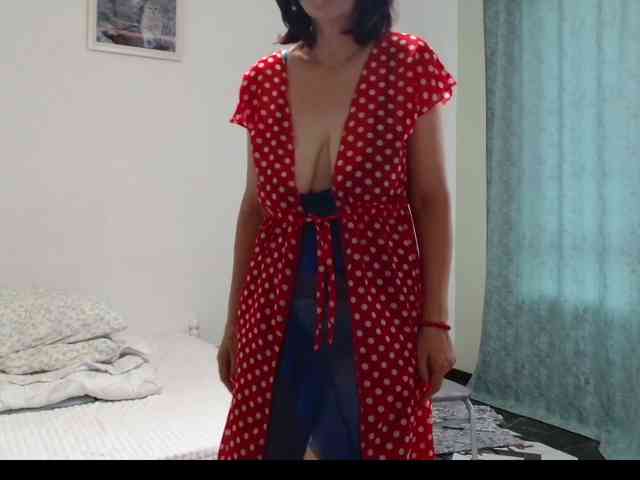 ANGELALADI webcam