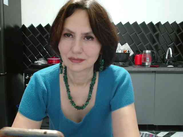 ANGELALADI webcam