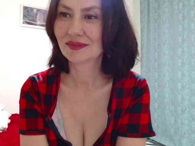 ANGELALADI webcam