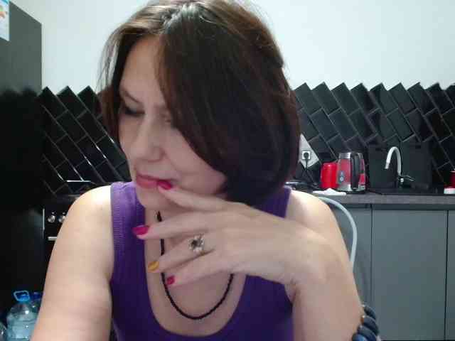 ANGELALADI webcam