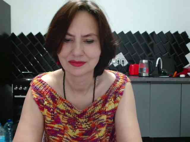ANGELALADI