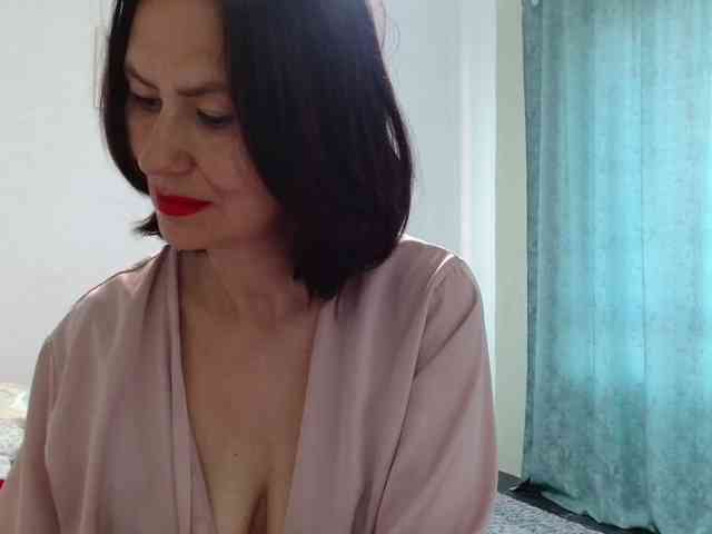 ANGELALADI webcam