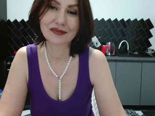 ANGELALADI webcam