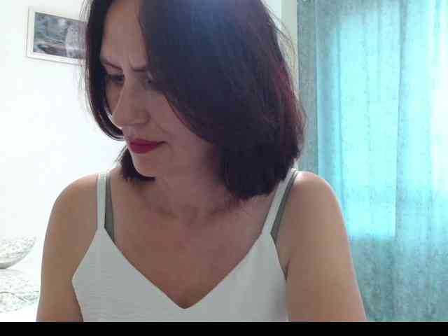 ANGELALADI webcam