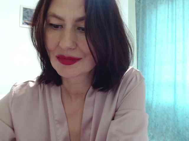 ANGELALADI webcam