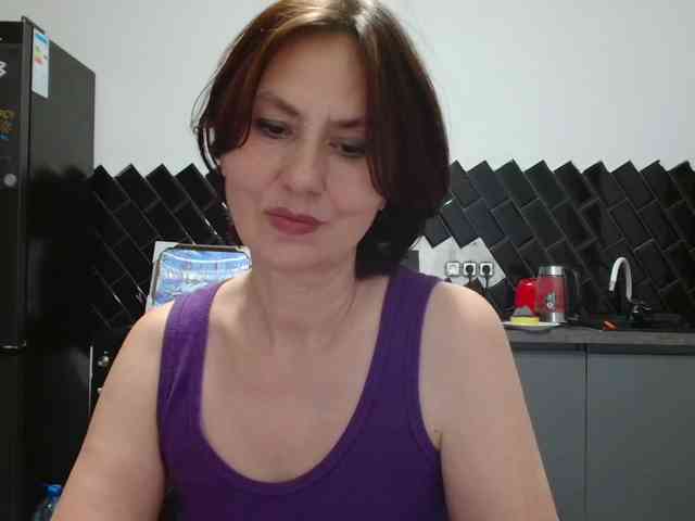 ANGELALADI webcam