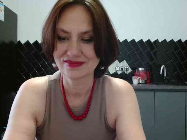 ANGELALADI webcam