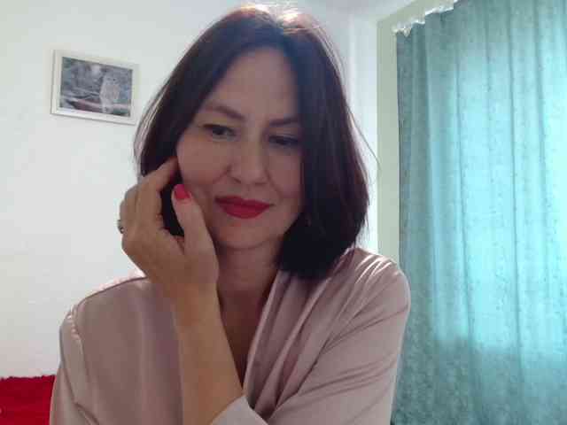 ANGELALADI webcam