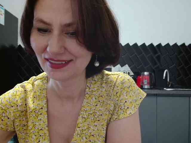 ANGELALADI webcam