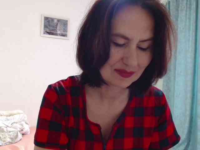 ANGELALADI webcam