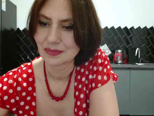 ANGELALADI webcam