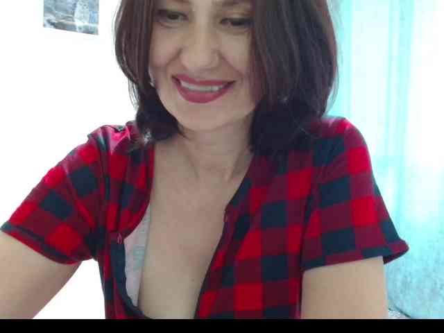 ANGELALADI webcam