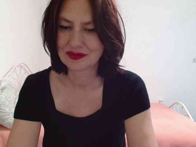 ANGELALADI webcam