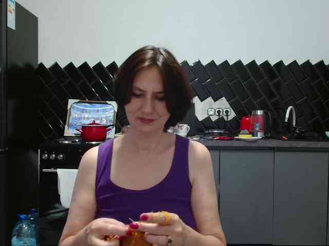 ANGELALADI webcam