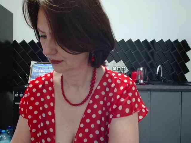 ANGELALADI webcam