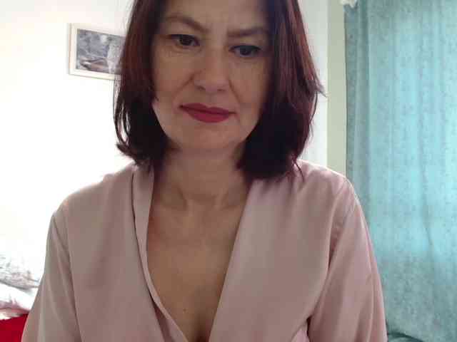 ANGELALADI webcam