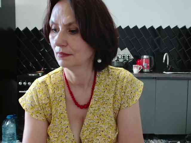 ANGELALADI webcam