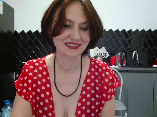 ANGELALADI webcam