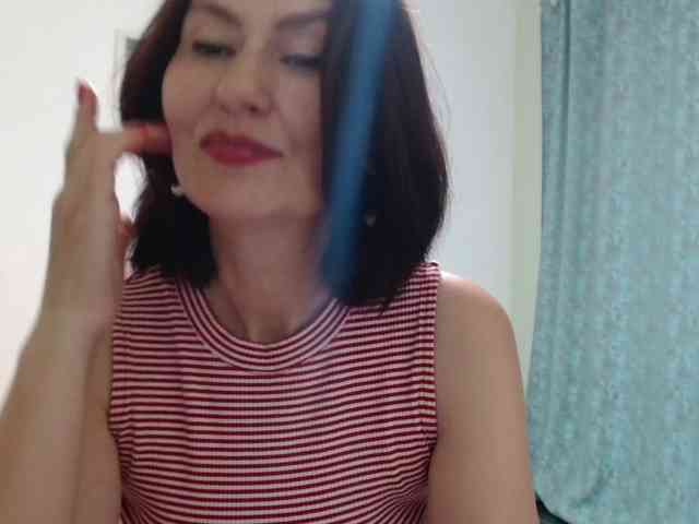 ANGELALADI webcam