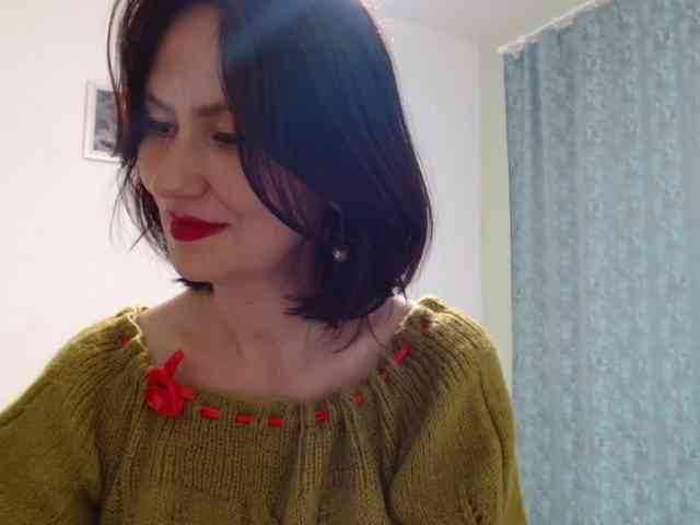 ANGELALADI webcam