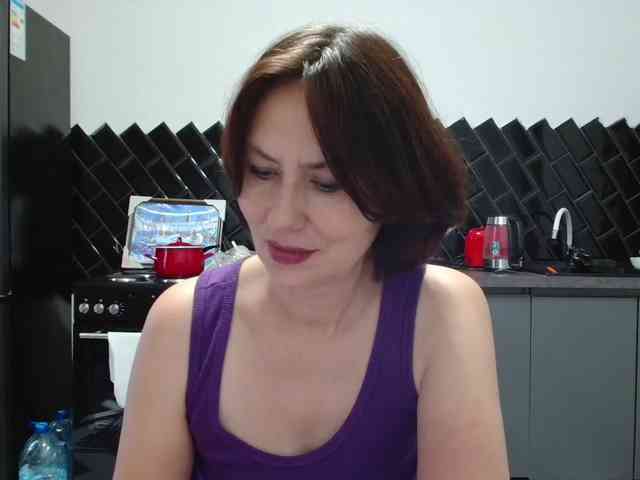 ANGELALADI webcam