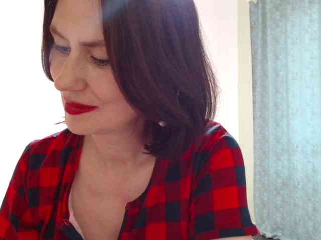 ANGELALADI webcam
