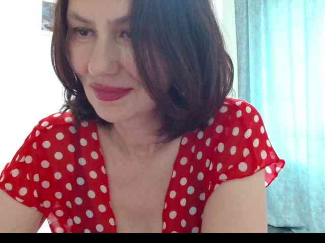 ANGELALADI webcam