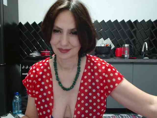 ANGELALADI webcam