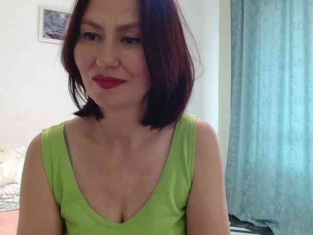 ANGELALADI webcam