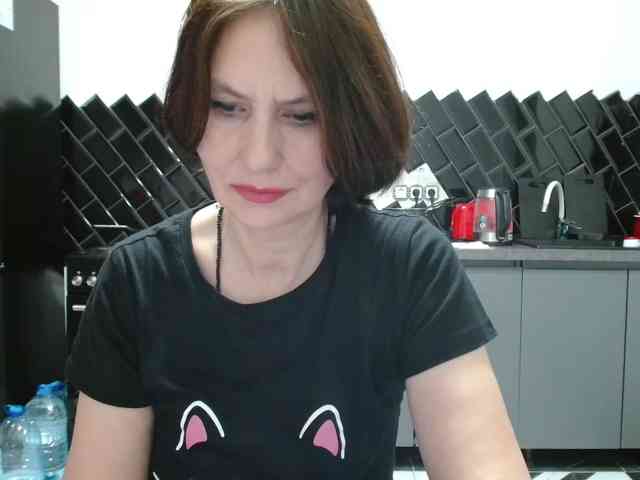 ANGELALADI webcam