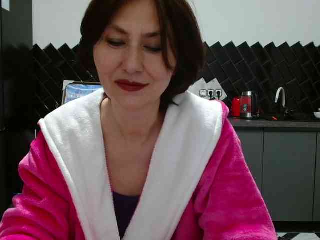 ANGELALADI webcam