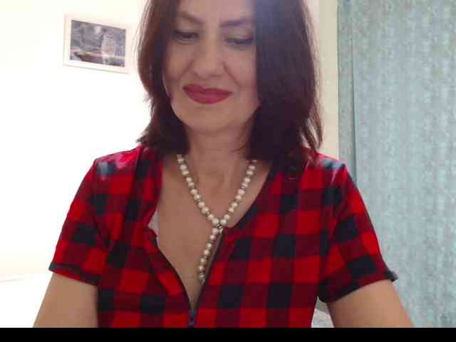 ANGELALADI webcam