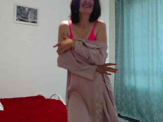 ANGELALADI webcam
