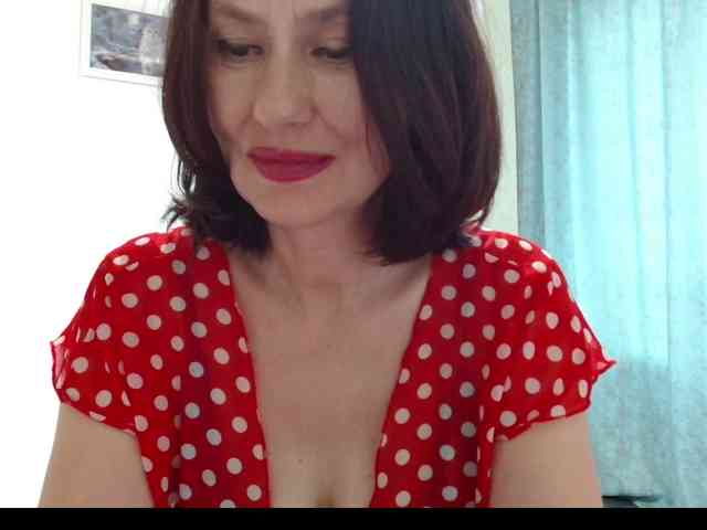 ANGELALADI webcam