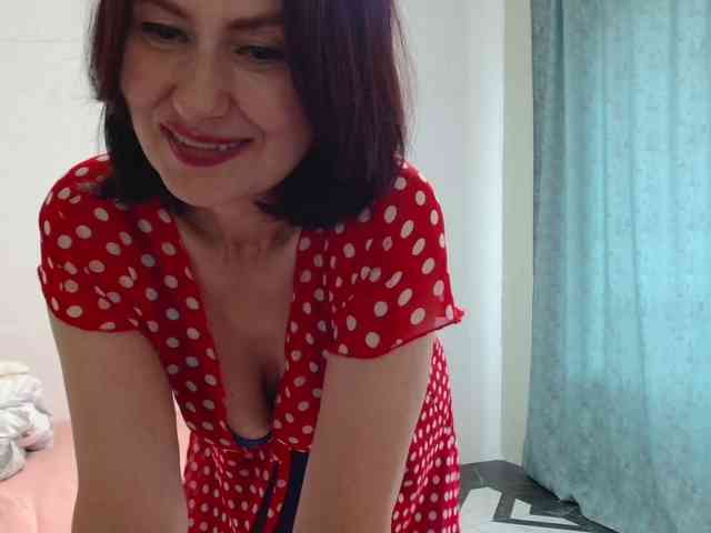 ANGELALADI webcam